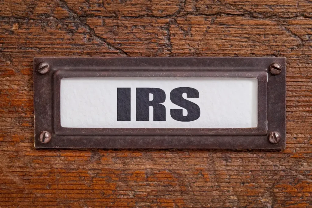 A sign that reads IRS.