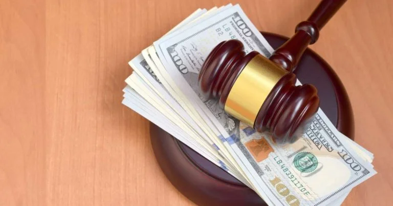 Lawsuit-Settlements-Tax-help-768x402-1